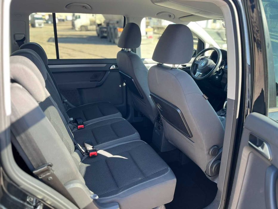 VW Touran 1.6 tdi DSG