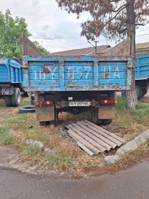 Gaz 53 sotiladi.