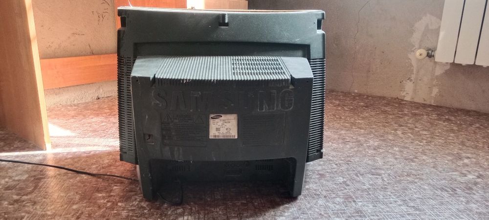 Телевизор рабочий