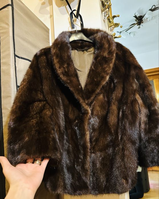 Blană superbă de Nurcă scurtă