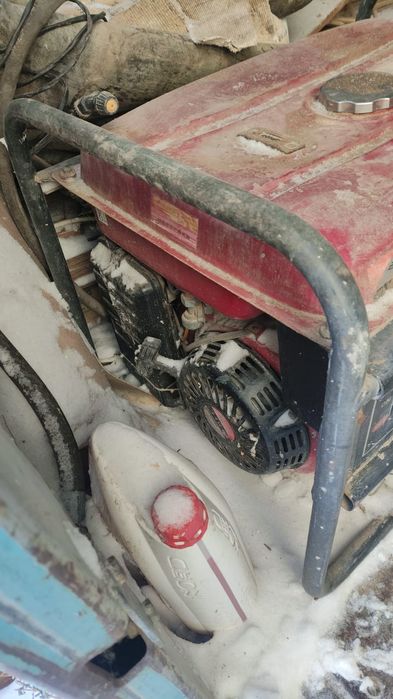 Продам генератор 5квт