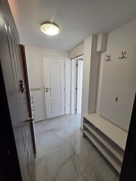 Дава се под наем Двустаен апартамент в София, Младост 1А - 50 кв.м за 610.98 € - Снимка #1