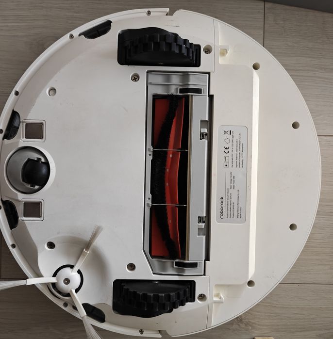 Vând aspirator roborock s6 pure