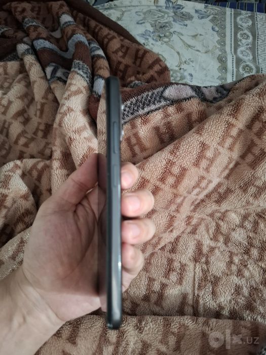 Продаётся Poco X4 GT