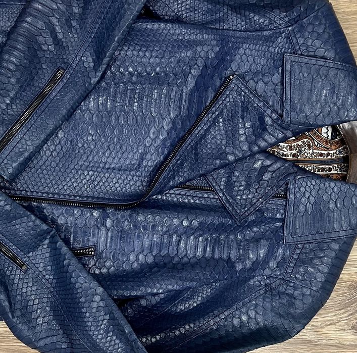 Куртка из натурального питона