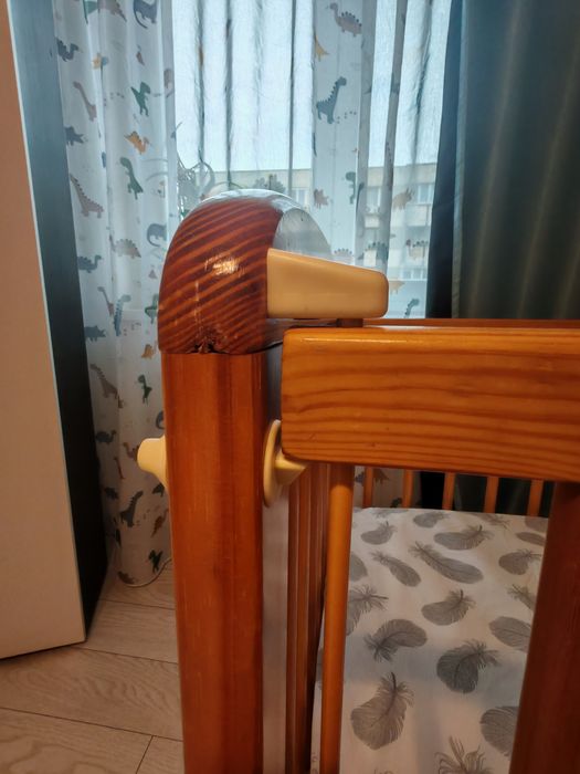 Pătuț bebe în stare foarte buna