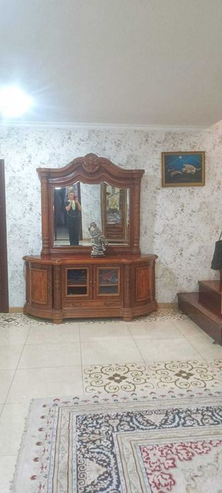 Продам дом, с большой территорией