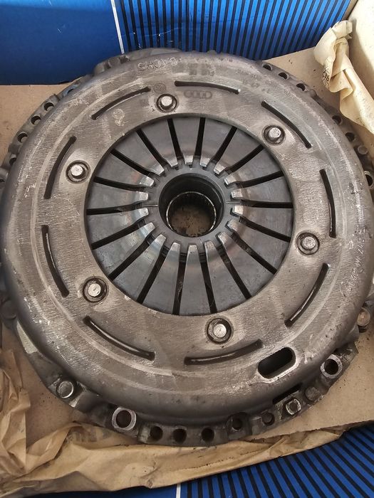 Chit ambreiaj,volanta,Audi