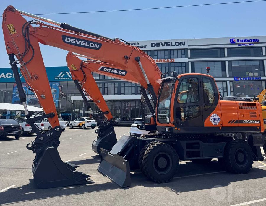 Develon (Doosan) DX210W Балонли экскаватор