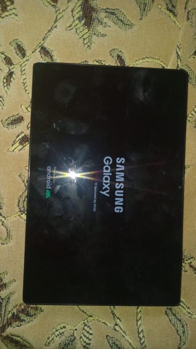 Продаю планшет не дорого