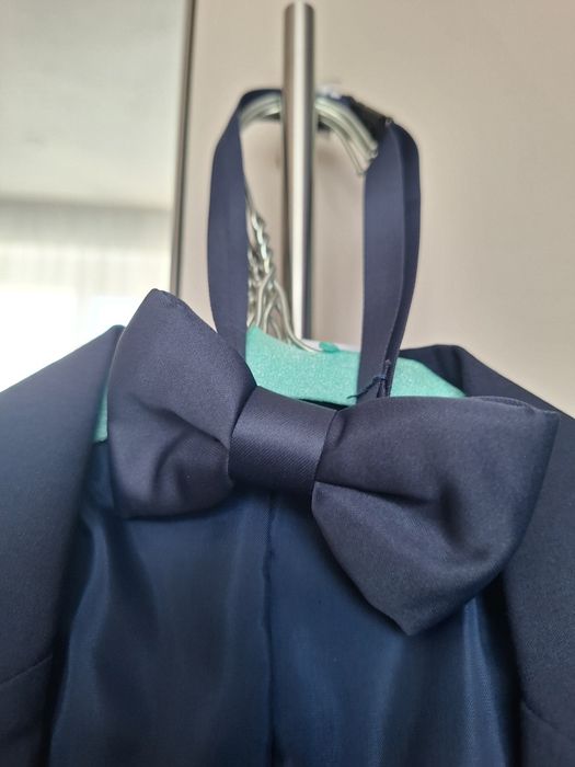 Официален костюм за момче .MANIAC