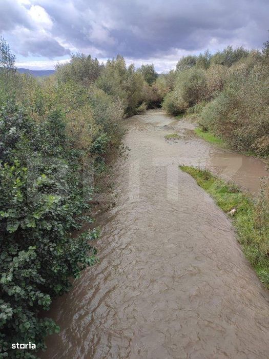 Teren extravilan de vanzare, 70 ari, utilitati, zona Simionesti