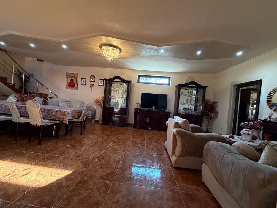 Vând casă în stațiunea Buziaș