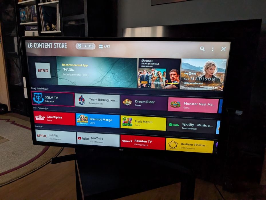 Smart TV   LG 108cm