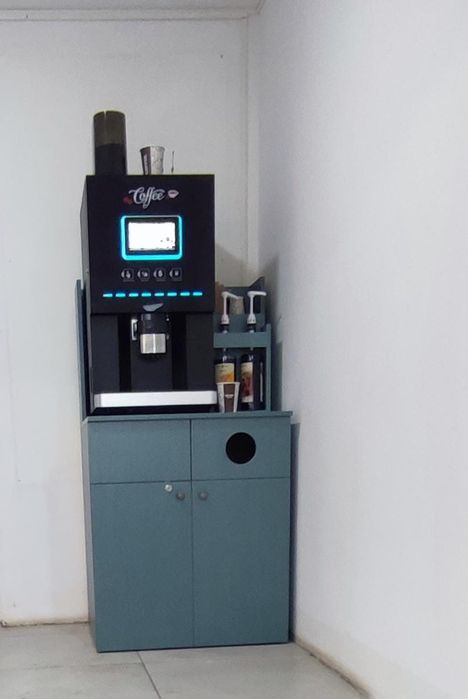 Кофеаппарат,кофемашина