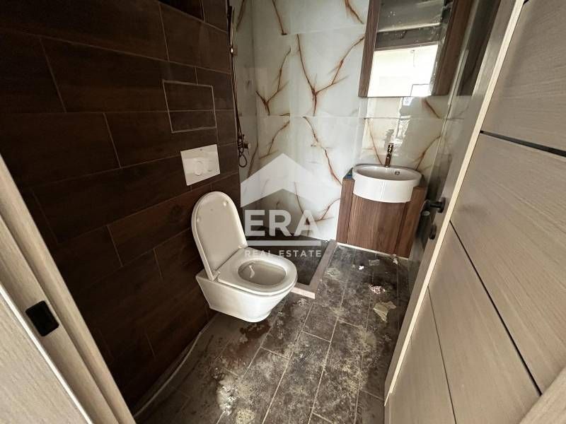 Продава се Едностаен апартамент в Варна, Бриз - 43 кв.м за 1222 €/кв.м - Снимка #7