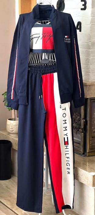 Дамски спортен екип /М размер/