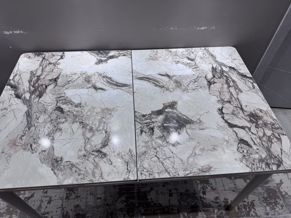 Продам стол для кухни