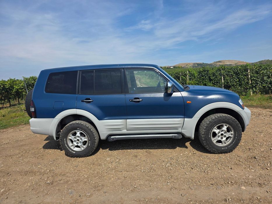 Mitsubishi Pajero, offroad