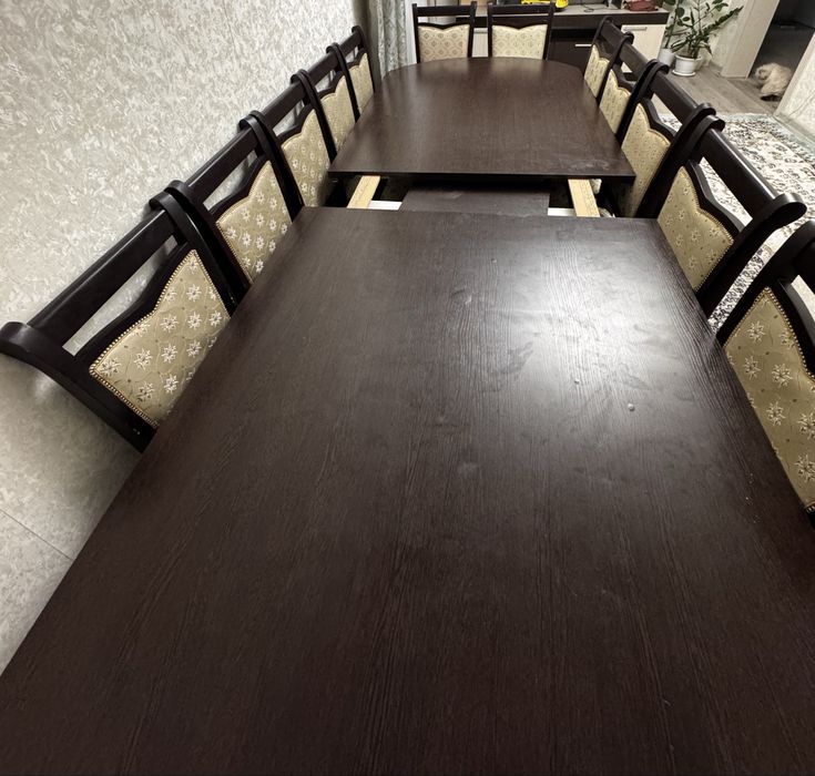 Продам стол со стульями