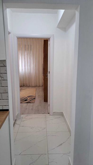 Inchiriez apartament doua camere