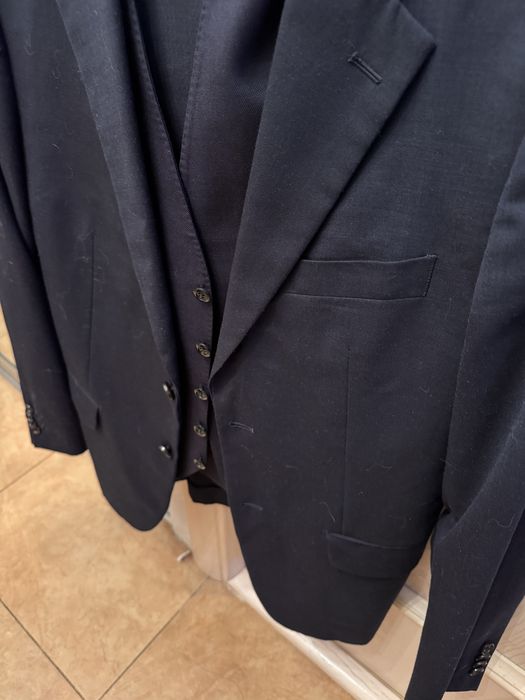 Костюм-тройка размер 44–46