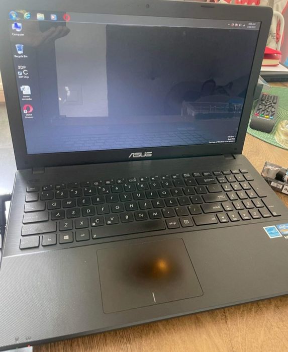 Laptop asus cu defect