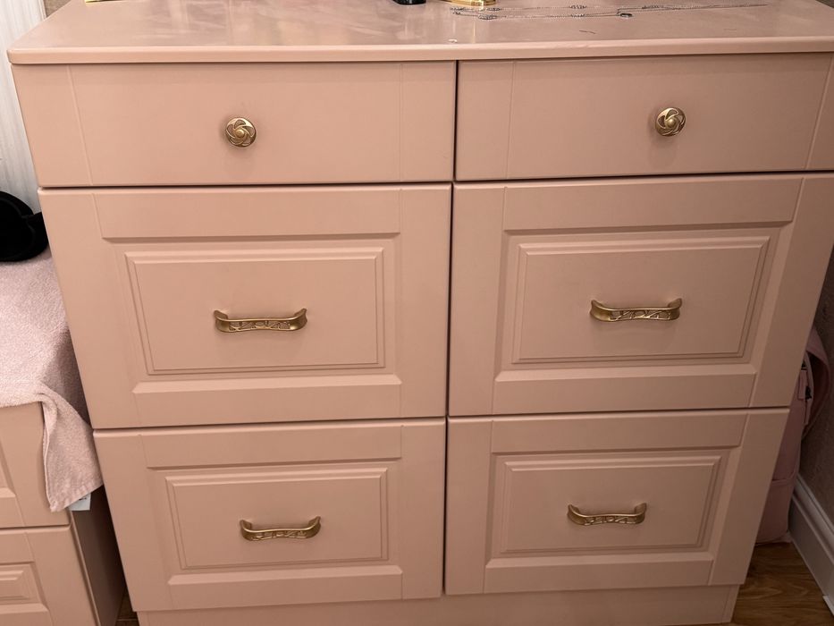 Продам спальную мебель. Самовывоз. Саморазбор.