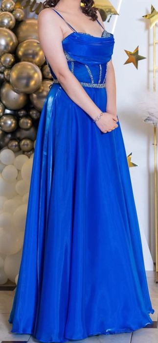 Бална синя рокля