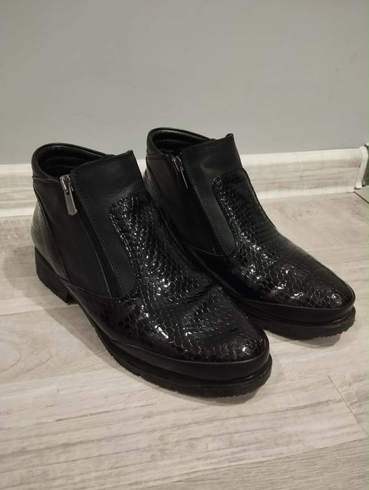 Дамски обувки естествена кожа