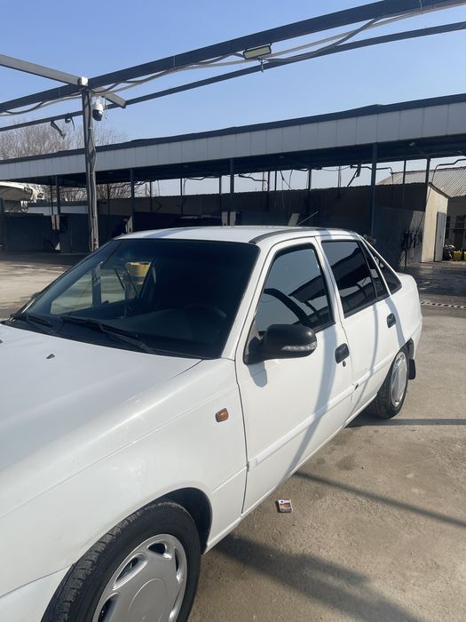 Nexia 2 sotiladi srochna