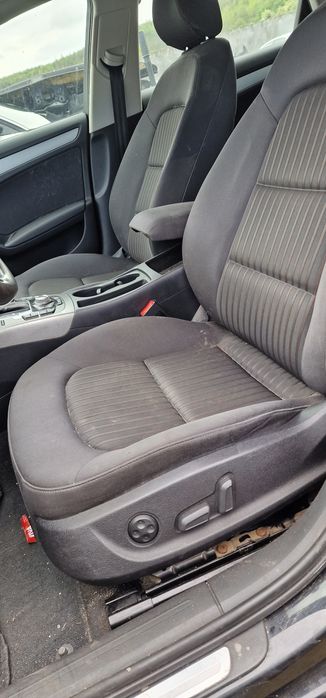 Interior textil audi a4 b8 cu încălzire si full electric