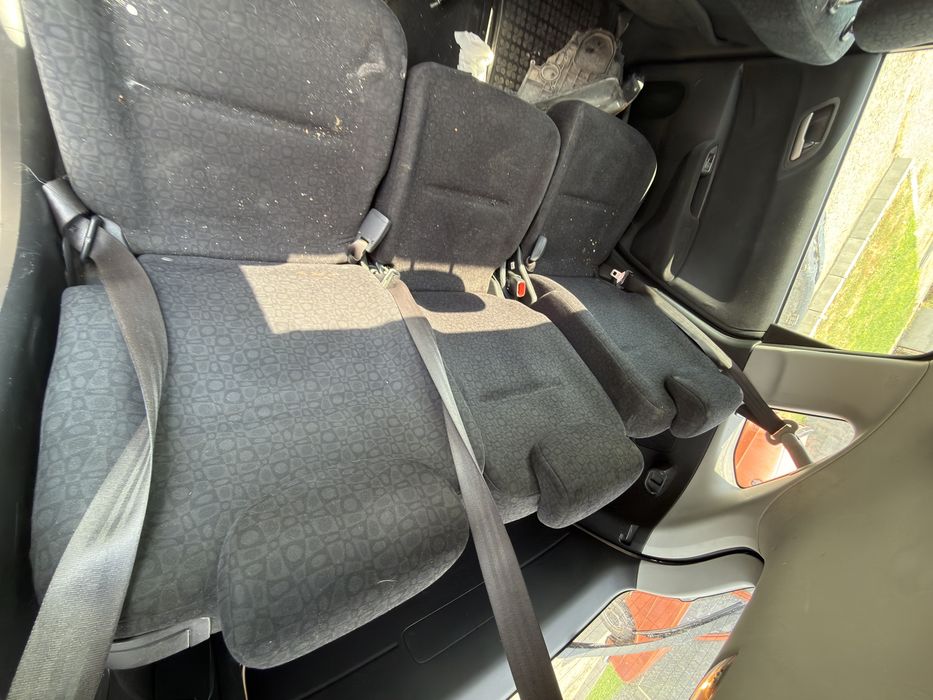 Honda FR V/Хонда Фр В(2004г. 2.0i 110kw ) на части