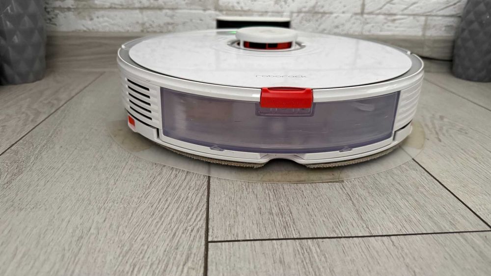 Roborock S7  в отлично състояние