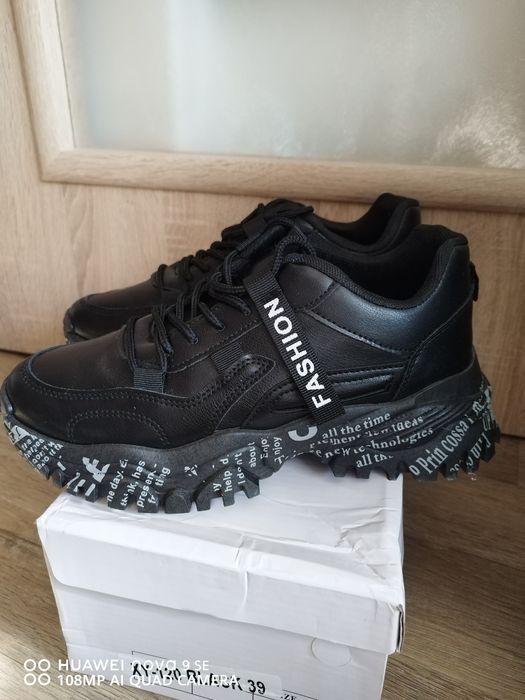 Дамски обувки 39 номер