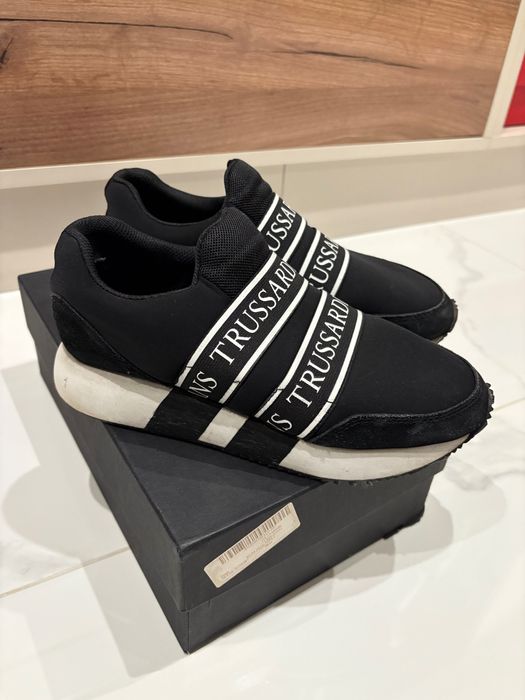 Черни дамски маратонки Trussardi
