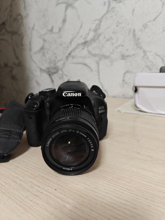фотоаппарат Canon EOS d600