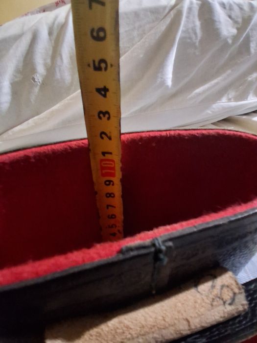 Продавам кутия за бинокъл