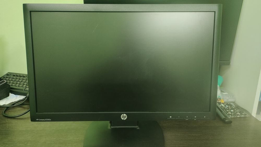 Мониторы 22". 20". 19". 17"