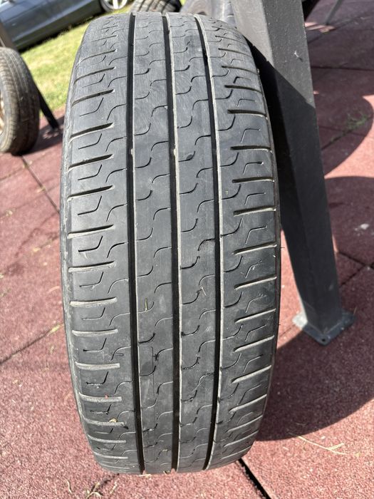 Anvelope  205/60R16