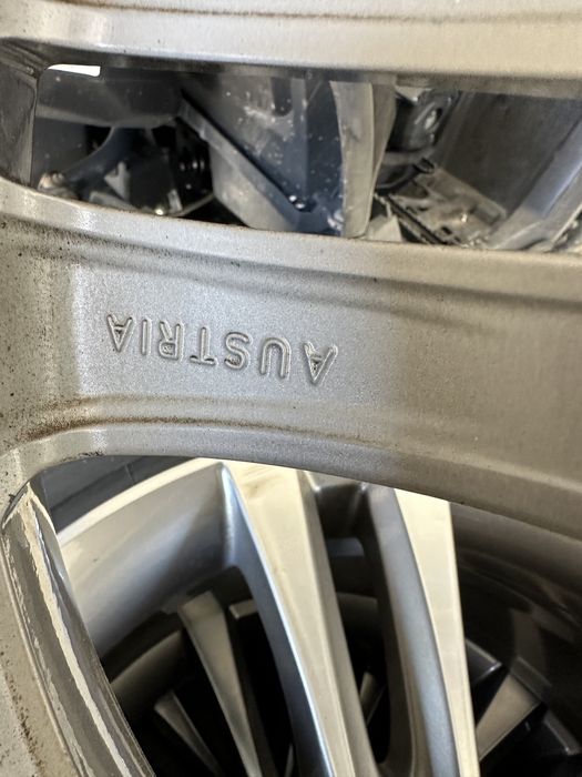 jante bmw f30 f34 f36 f31 5x120 anvelope 225 45 18 barum top
