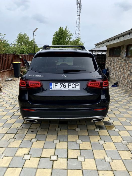 Mercedes-Benz GLC 300 de diesel hybrid 4MATIC AMG Line 2022 | Lumina ambientala /Full Opțiuni | Stare Impecabilă