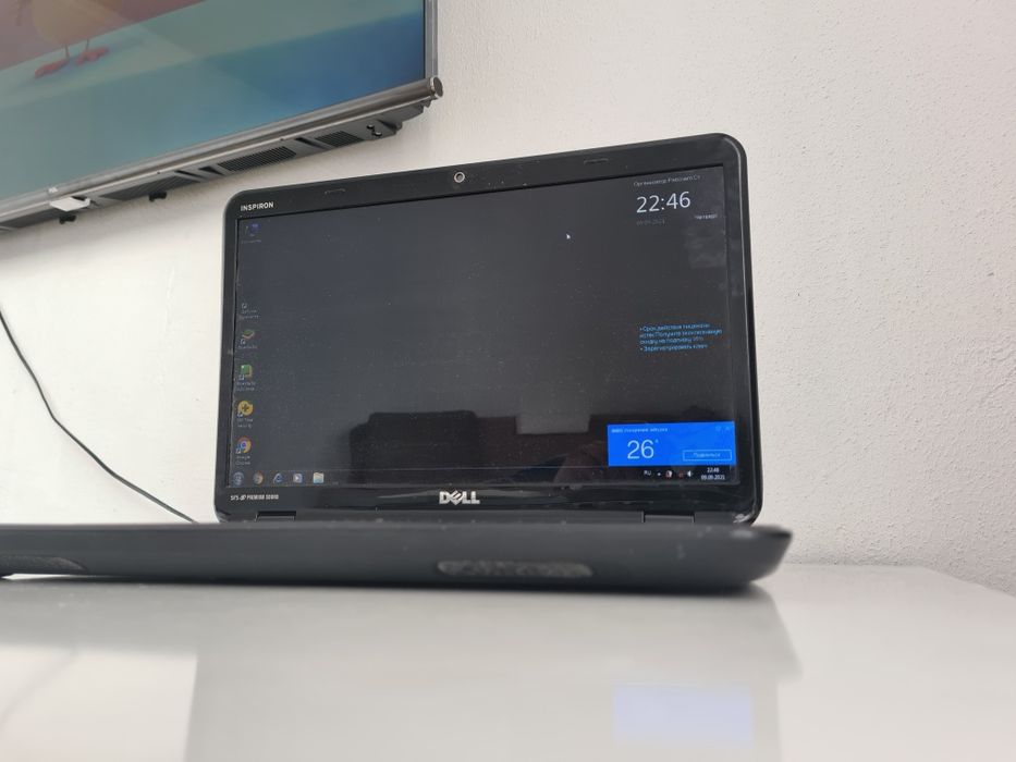 Ноутбук Dell в хорошем состоянии