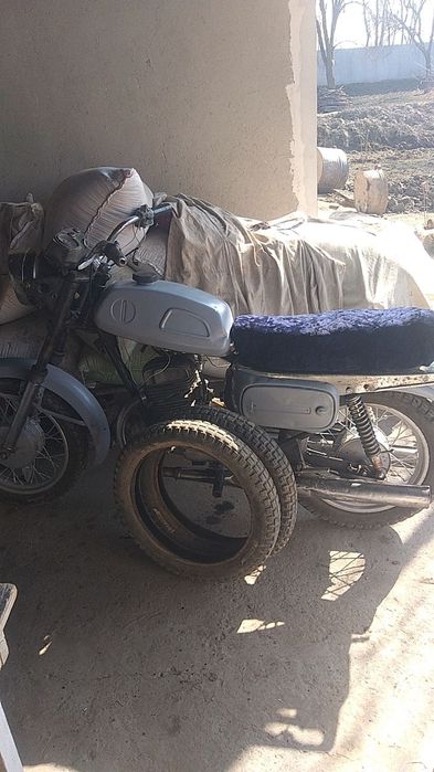 Мотоцикл Васход2