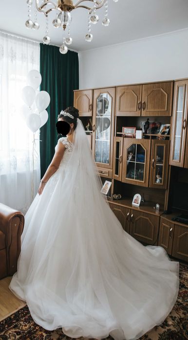 Vand rochie de mireasa