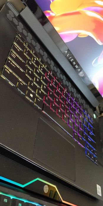 Продам игровой ноутбук Alienware M15 R3