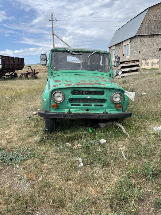 Продам уазик 200000