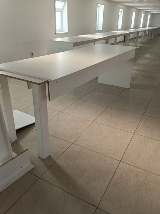 Продам большой стол