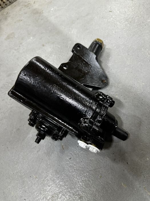 Рулевой редуктор Монтеро Спорт 1