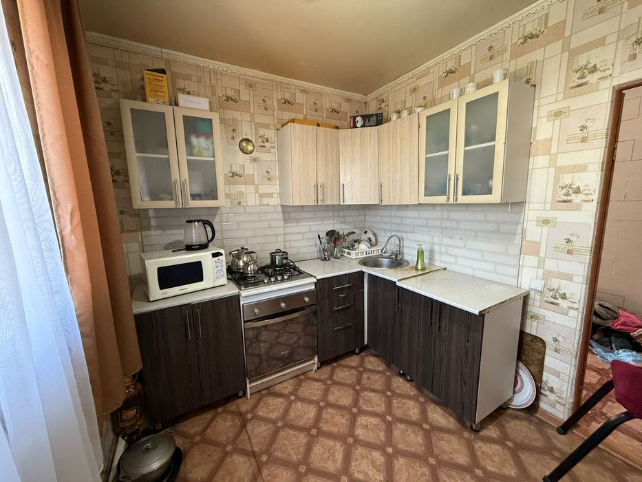 Продам кухонный гарнитур